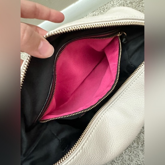 The Sak Purse with embroidered handle - Picture 8 of 14